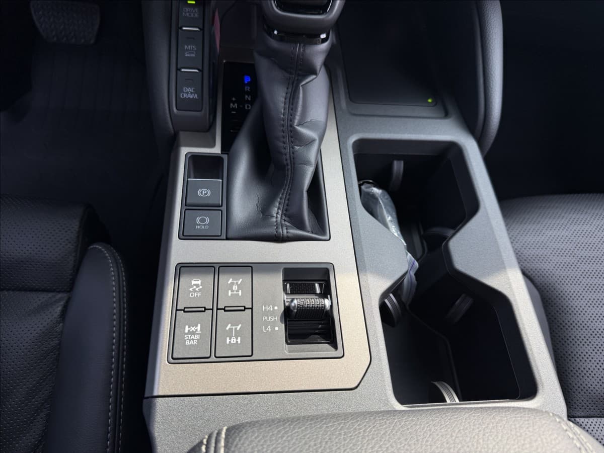 2024 Toyota Land Cruiser - 17