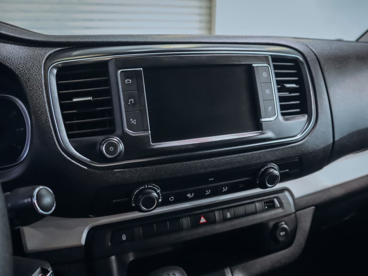 2017 Citroen Spacetourer - 12