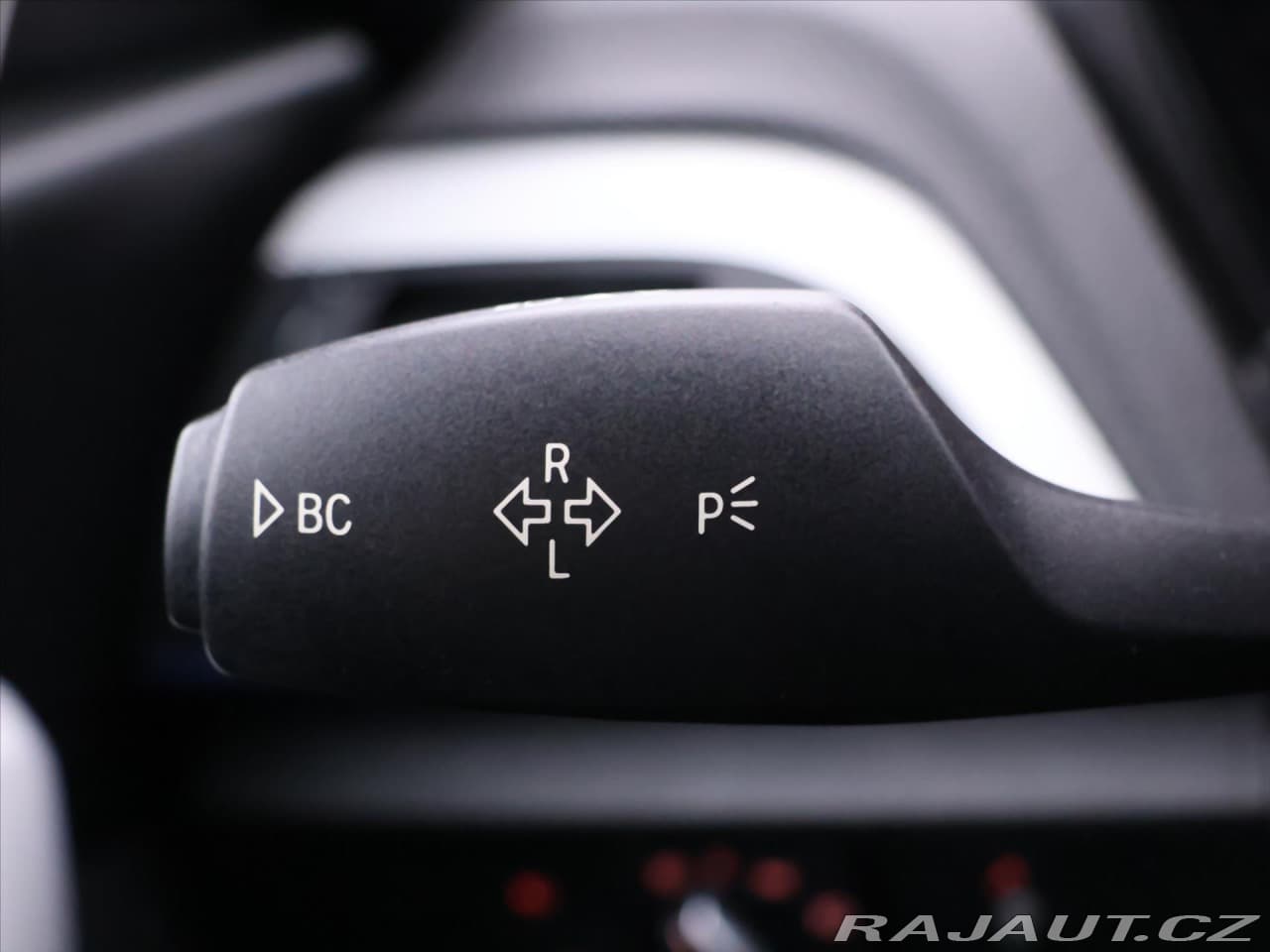 2015 BMW 1-Series - 18