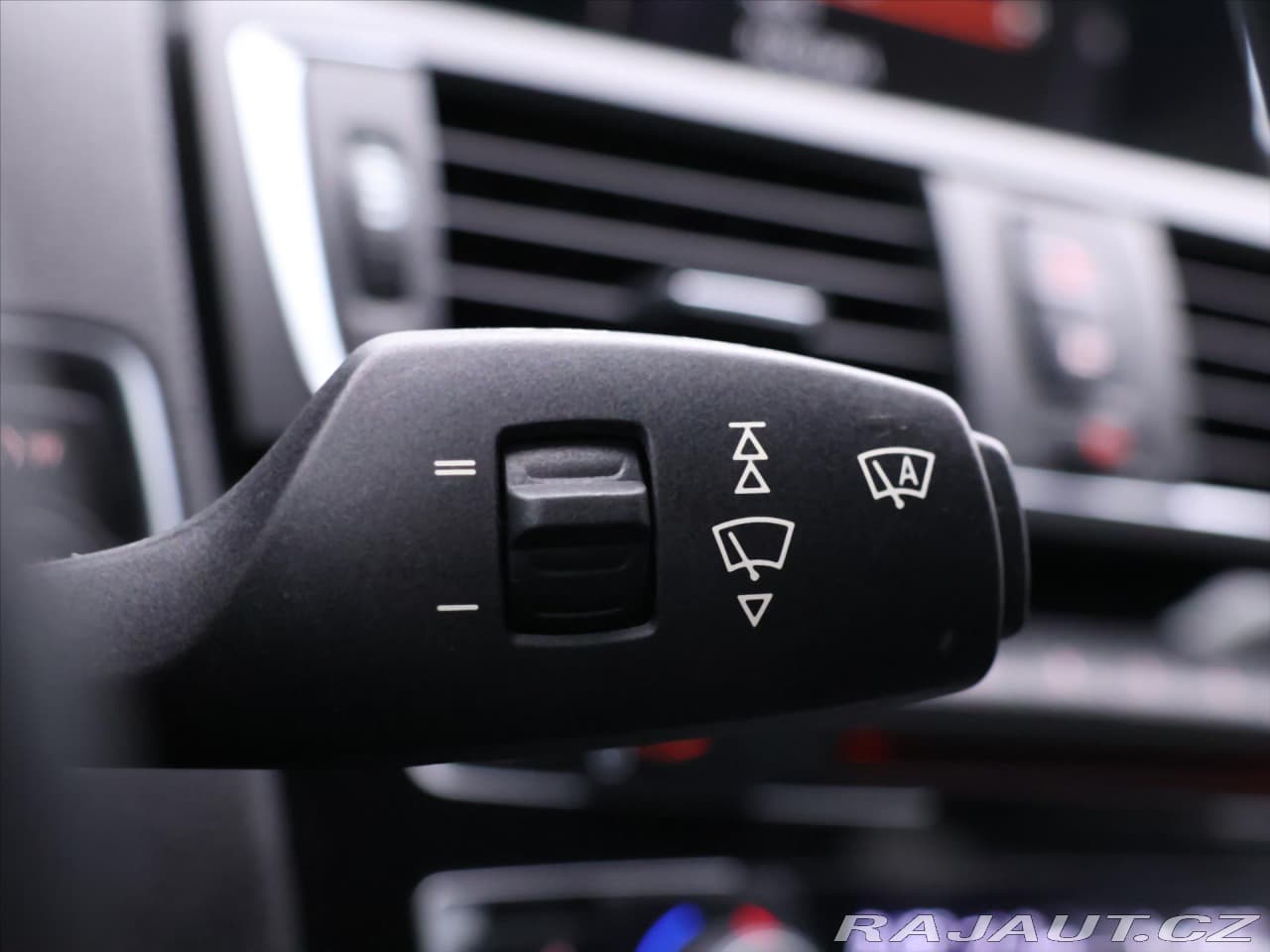 2015 BMW 1-Series - 19