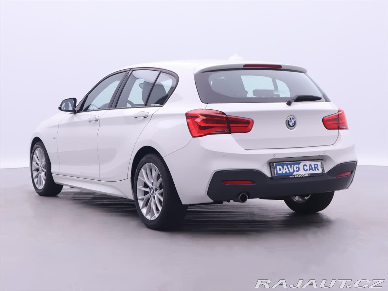 2015 BMW 1-Series - 5