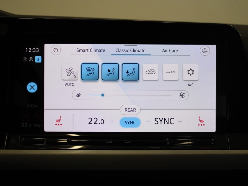 2023 Volkswagen Golf - 11