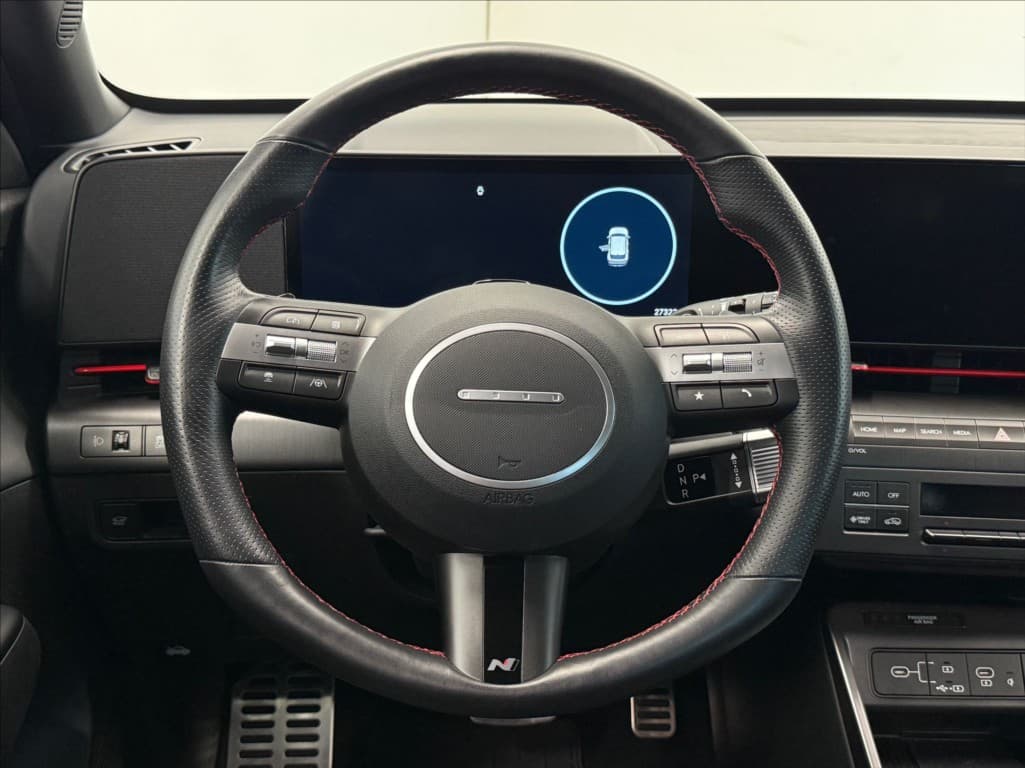 2024 Hyundai Kona - 8