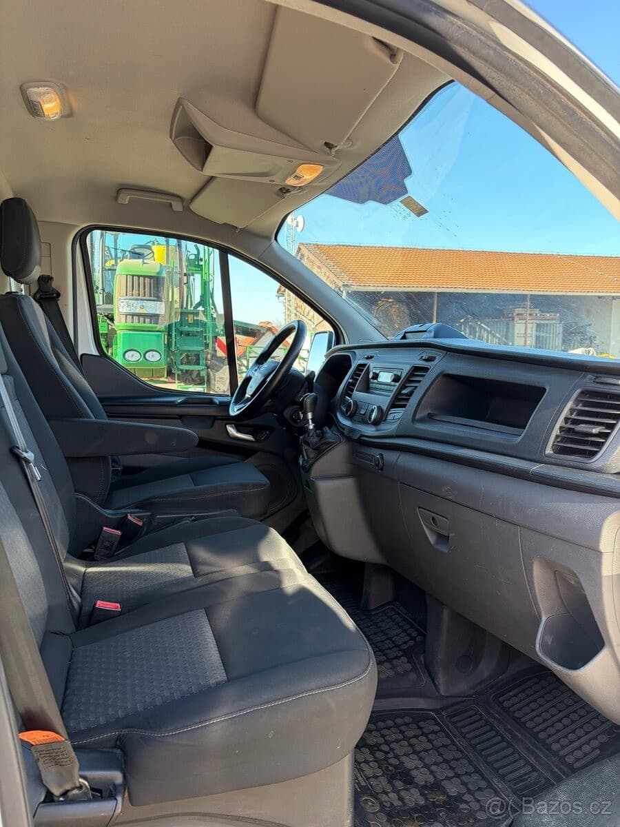 2021 Ford Transit - 10