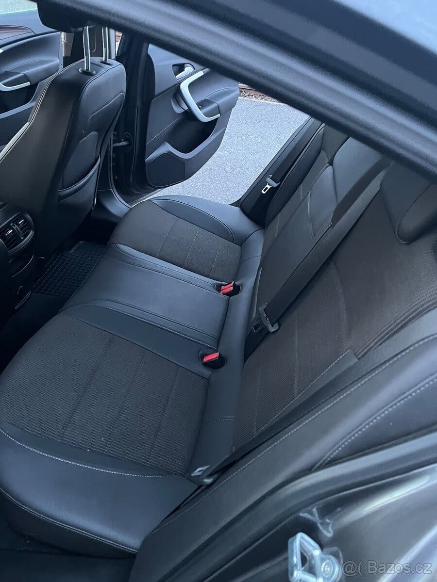 2009 Opel Insignia - 14