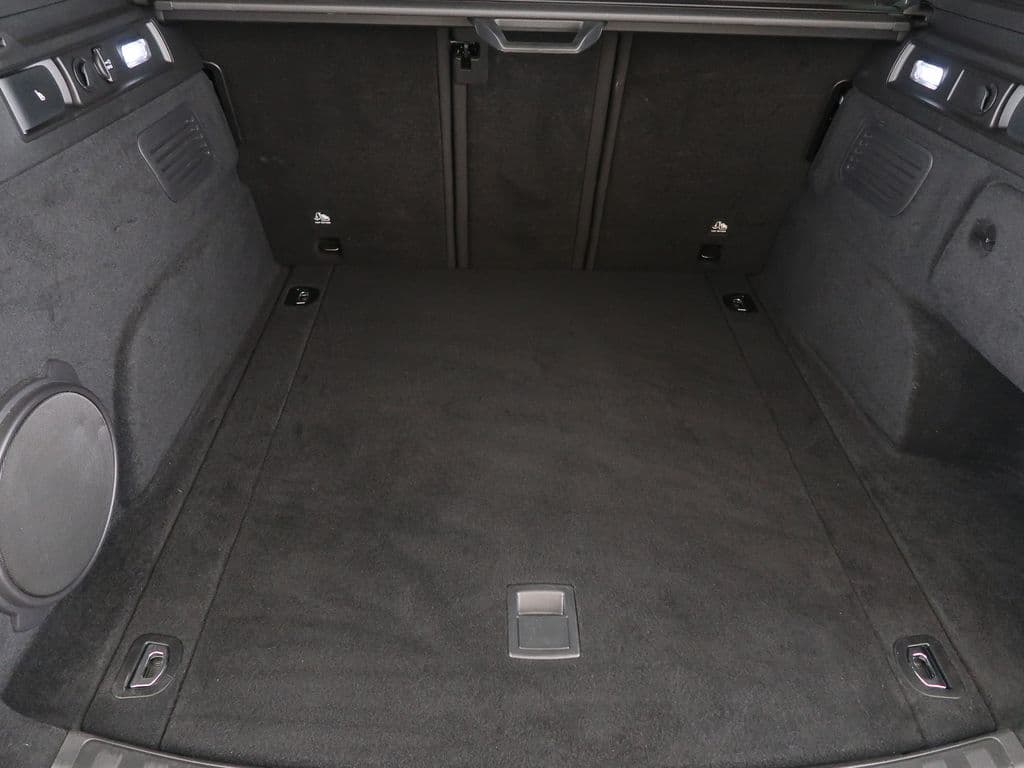 2025 Alfa Romeo Stelvio - 12