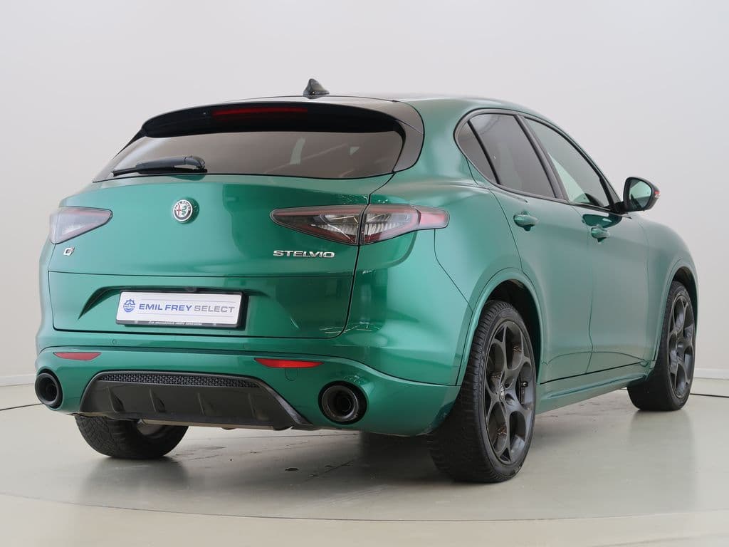 2025 Alfa Romeo Stelvio - 8