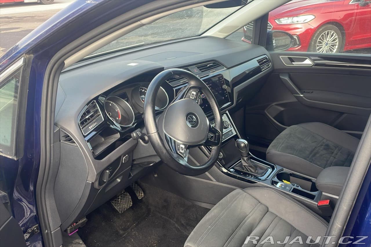 2020 Volkswagen Touran - 3