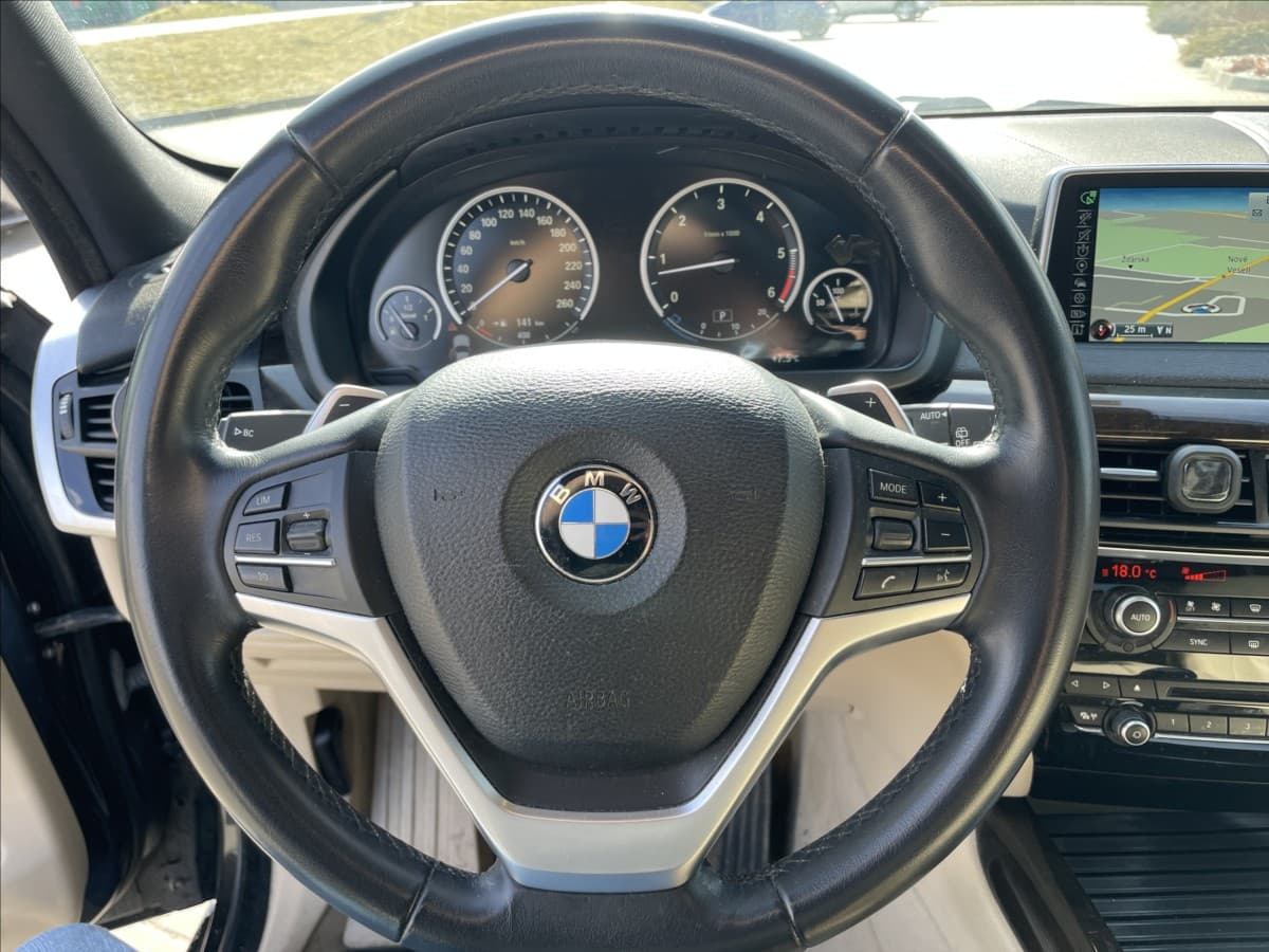 2013 BMW X5 - 14