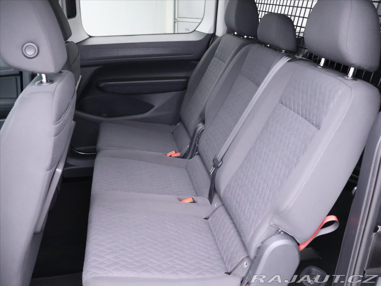 2021 Volkswagen Caddy - 14