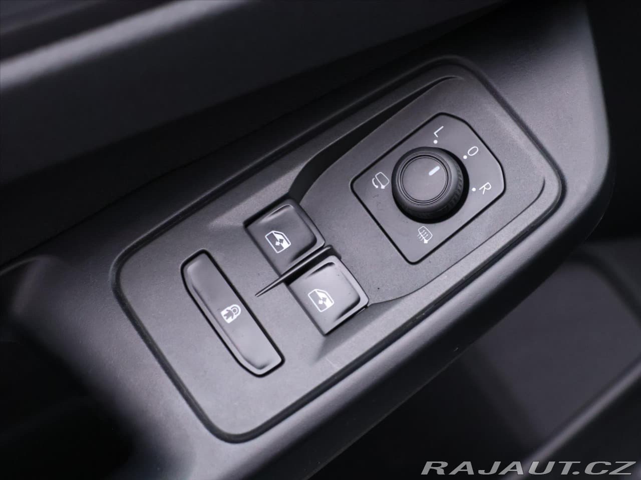 2021 Volkswagen Caddy - 15