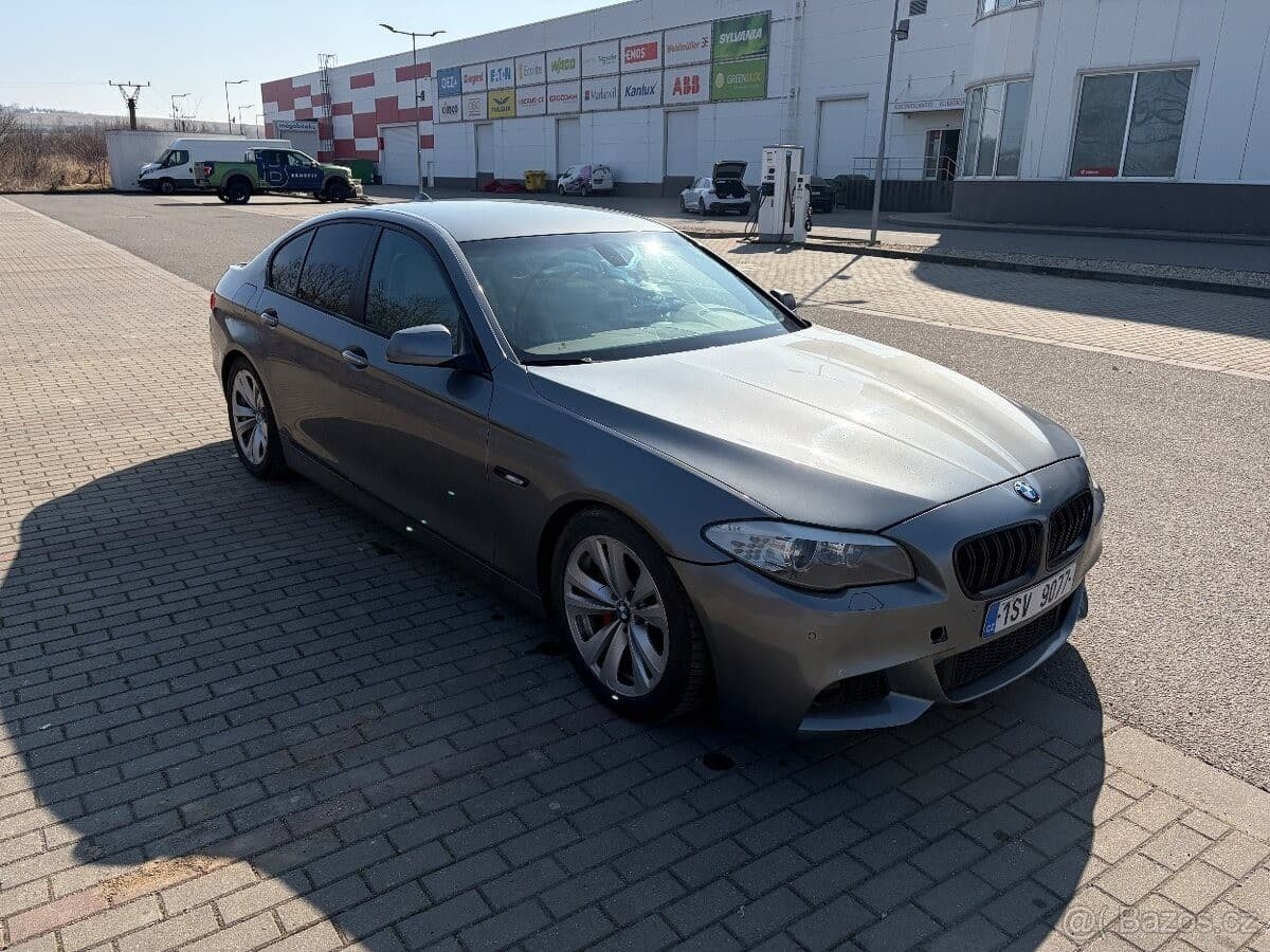 BMW 5-Series - 2