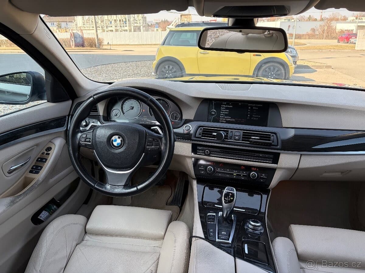 BMW 5-Series - 7