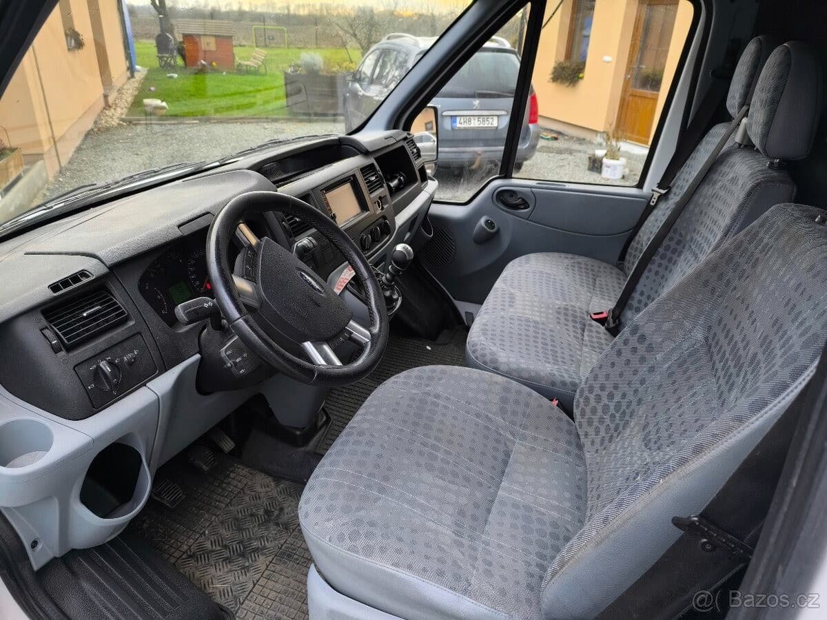 Ford Transit - 3