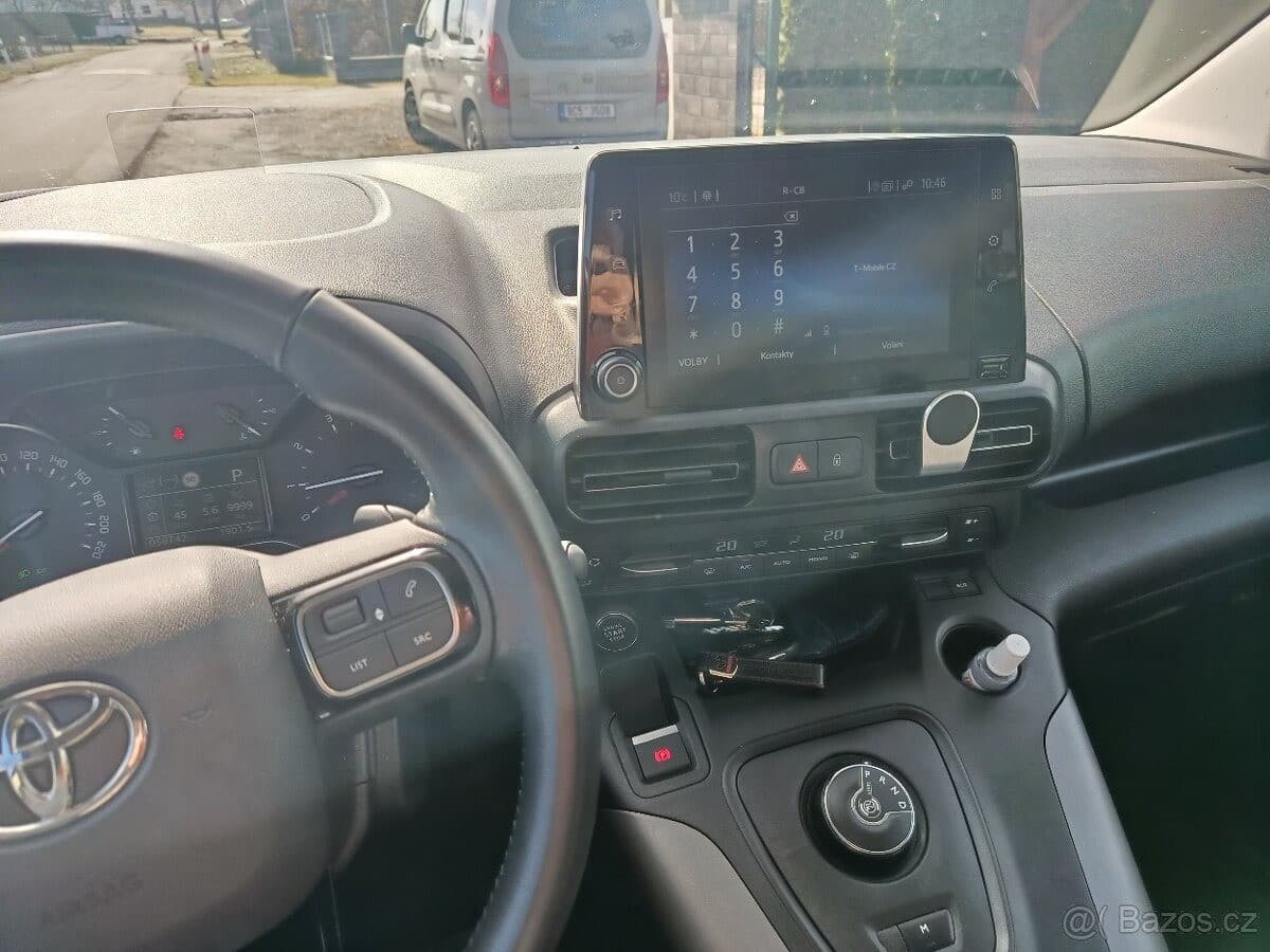 2020 Toyota Ostatní - 18