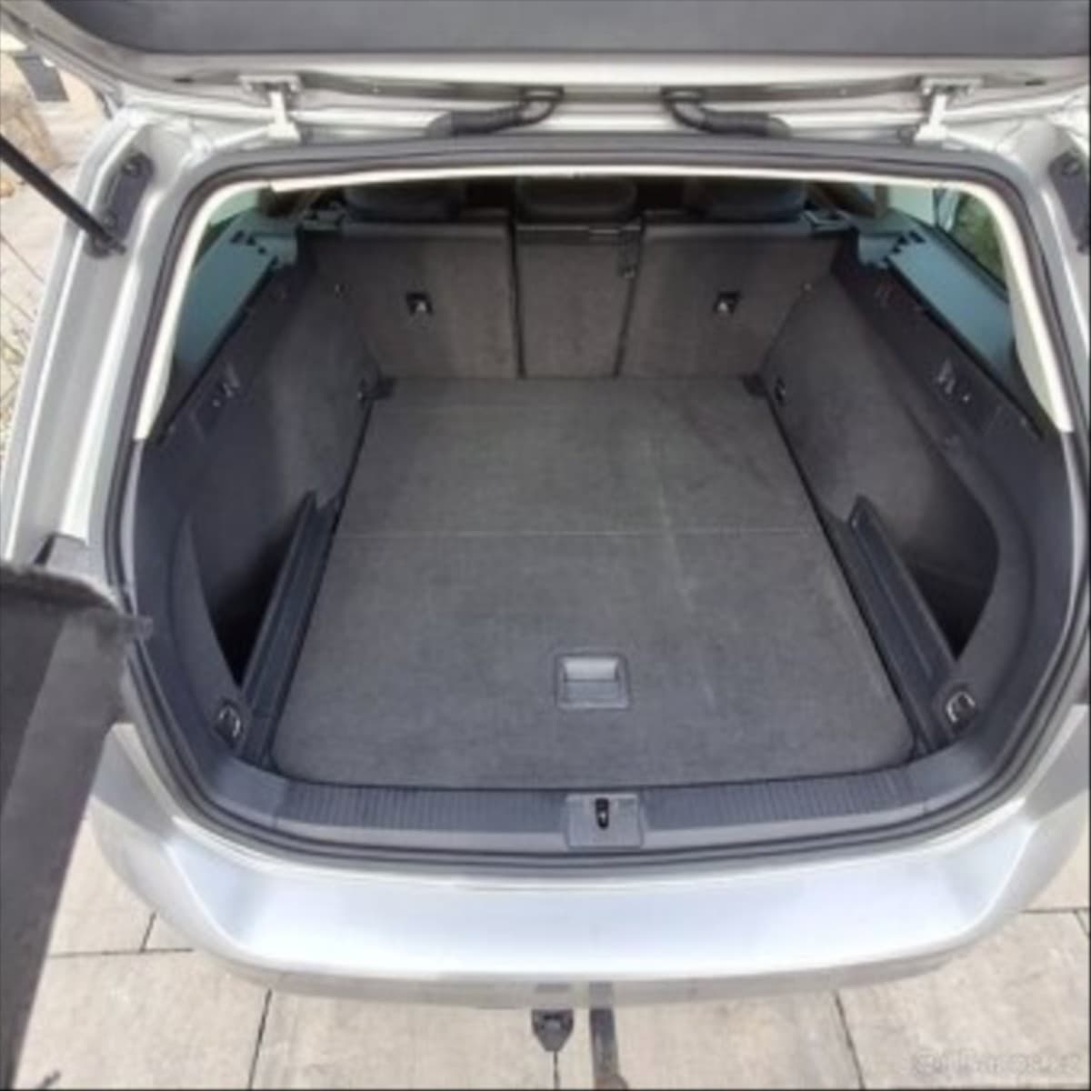 2017 Volkswagen Passat - 8