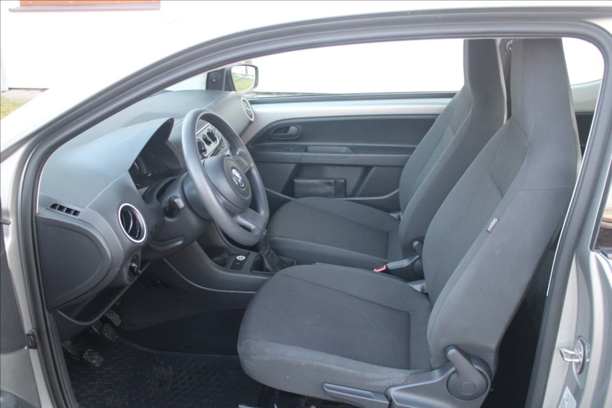 2014 Volkswagen Up! - 10