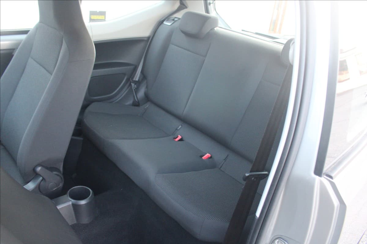 2014 Volkswagen Up! - 12