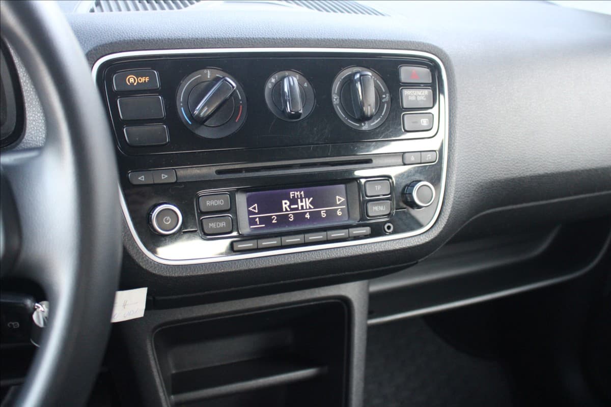 2014 Volkswagen Up! - 15