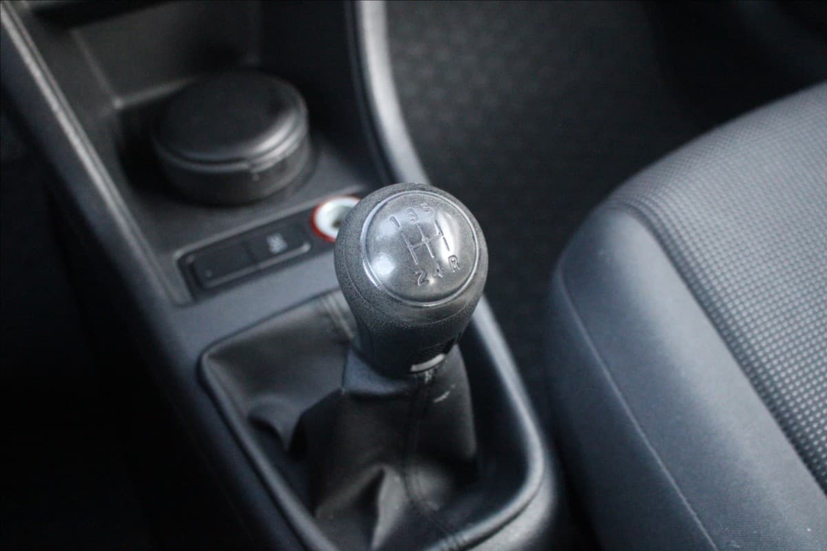 2014 Volkswagen Up! - 17