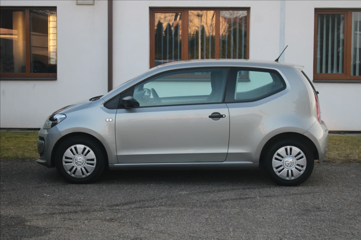 2014 Volkswagen Up! - 7