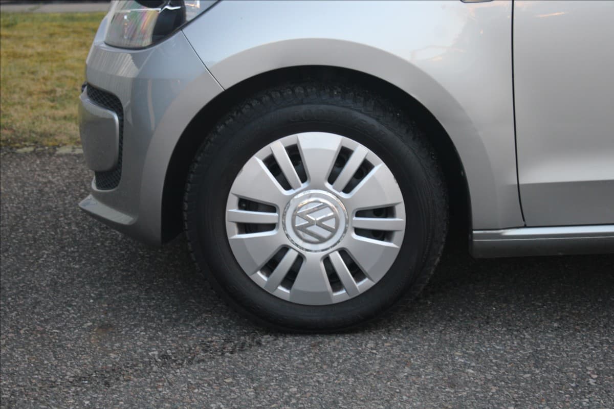 2014 Volkswagen Up! - 9