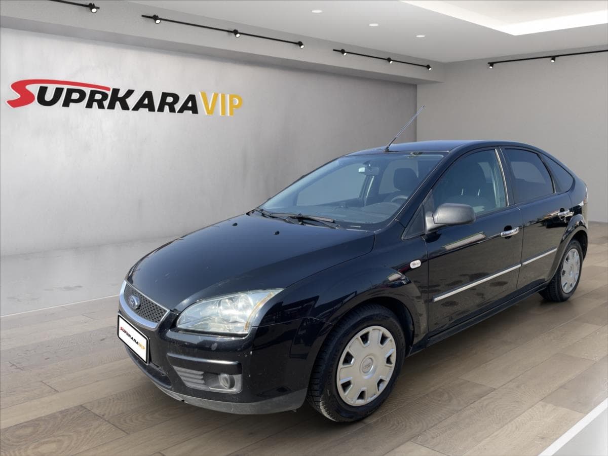 Ford Focus 1,6 i 74kW Klima*Po servi
