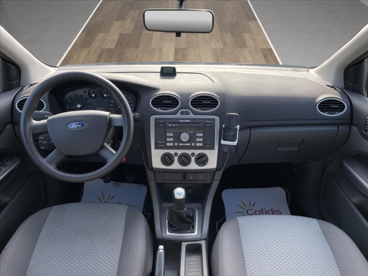 2006 Ford Focus - 10