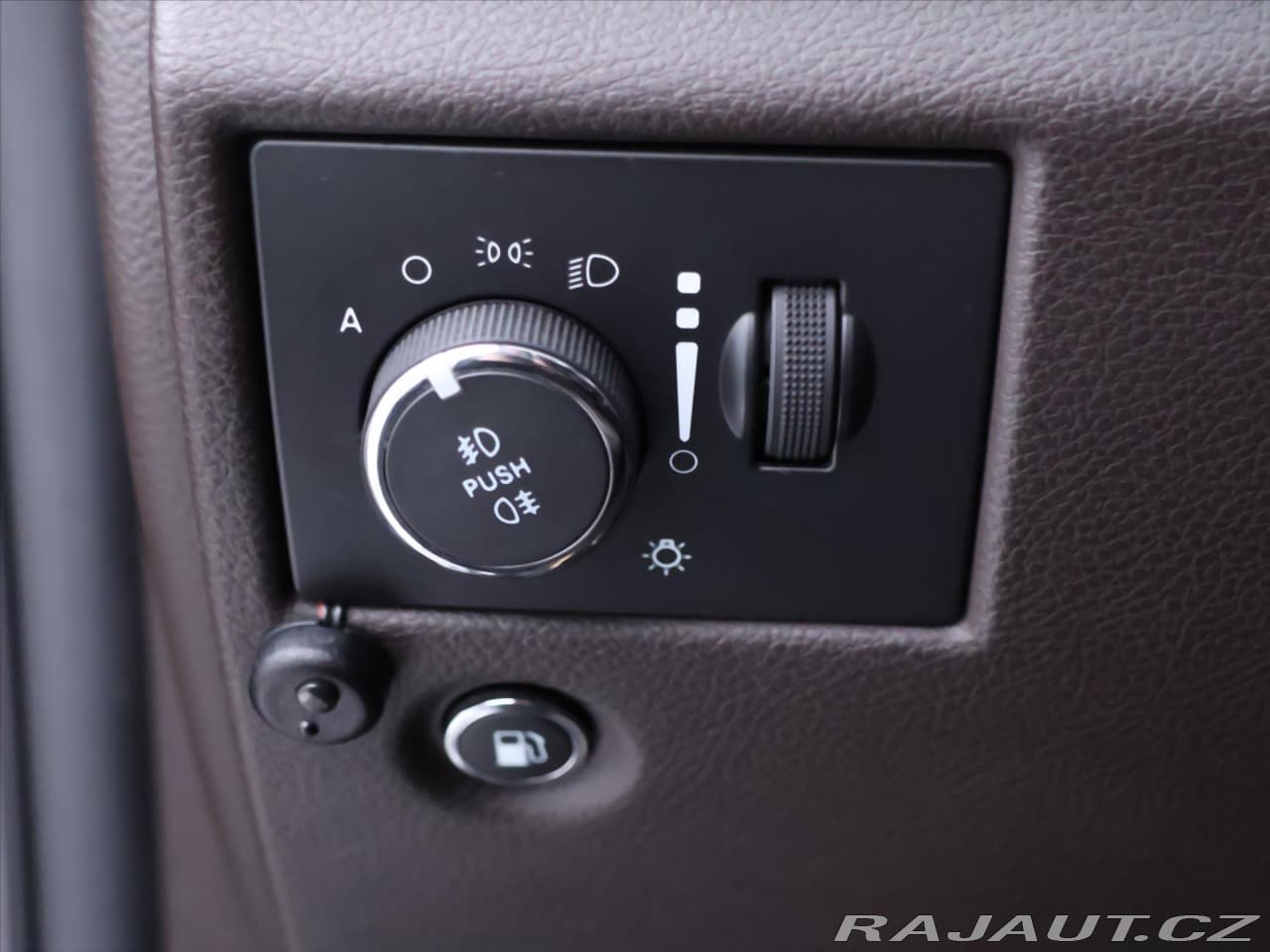 2015 Jeep Ostatní - 16