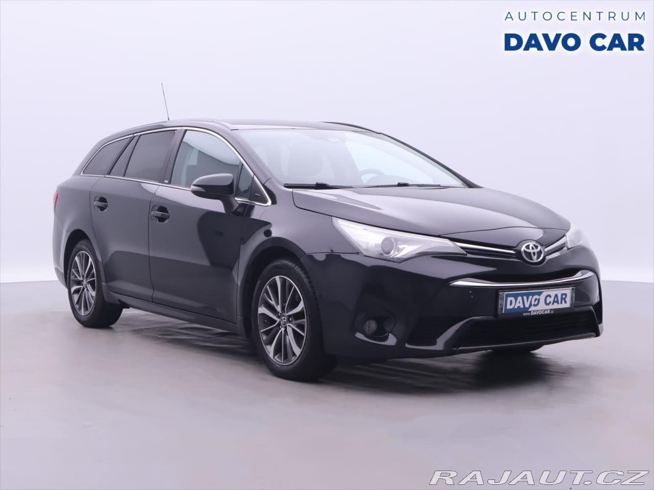 Toyota Avensis 2,0 D-4D 105kW Navi LED T