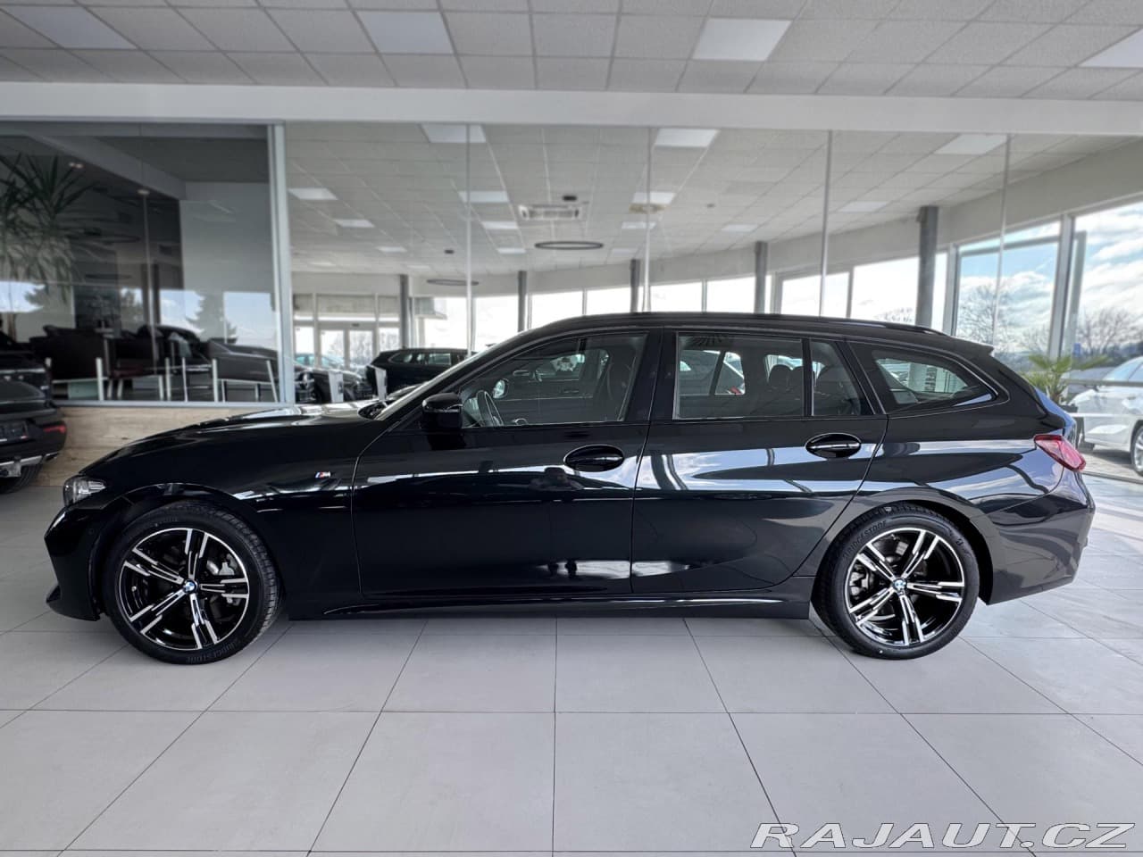 2025 BMW 3-SERIES - 8