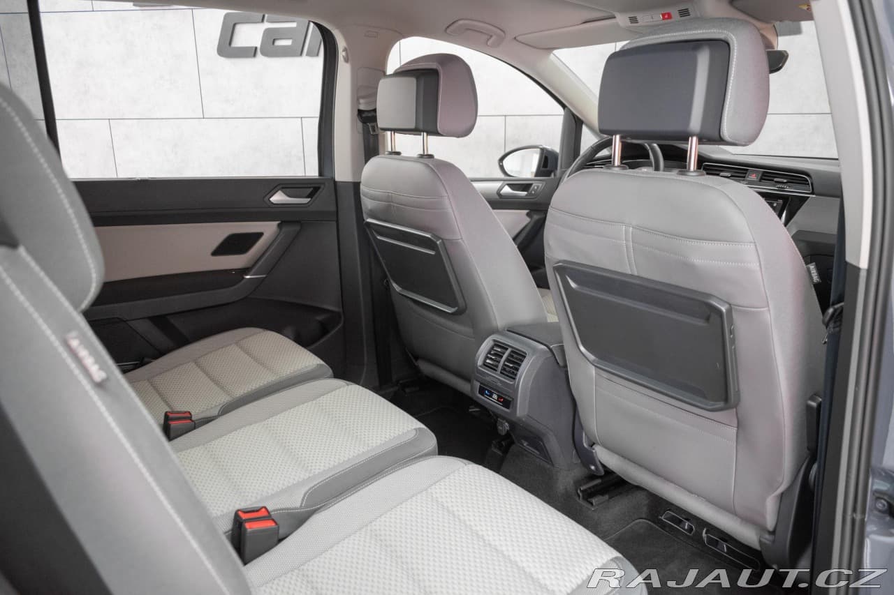 2023 Volkswagen Touran - 13