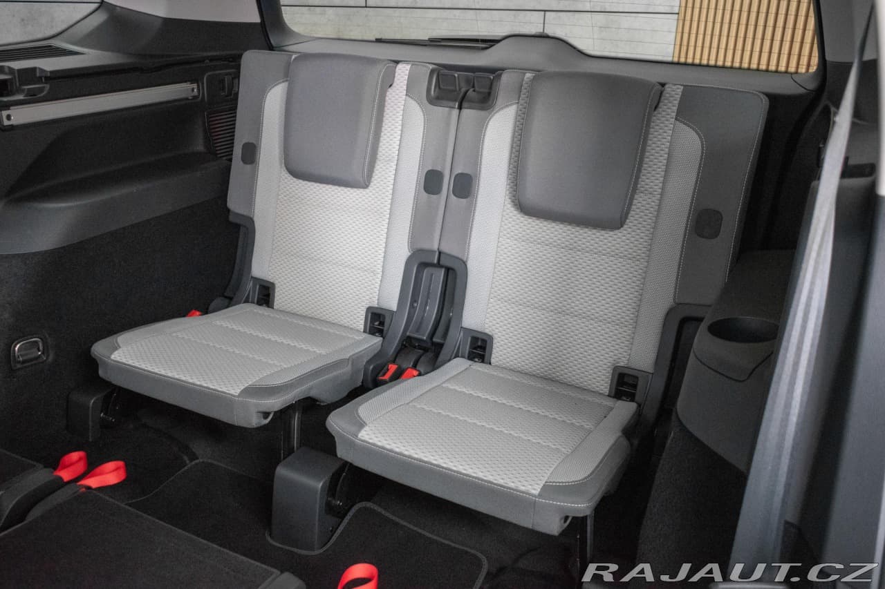 2023 Volkswagen Touran - 15