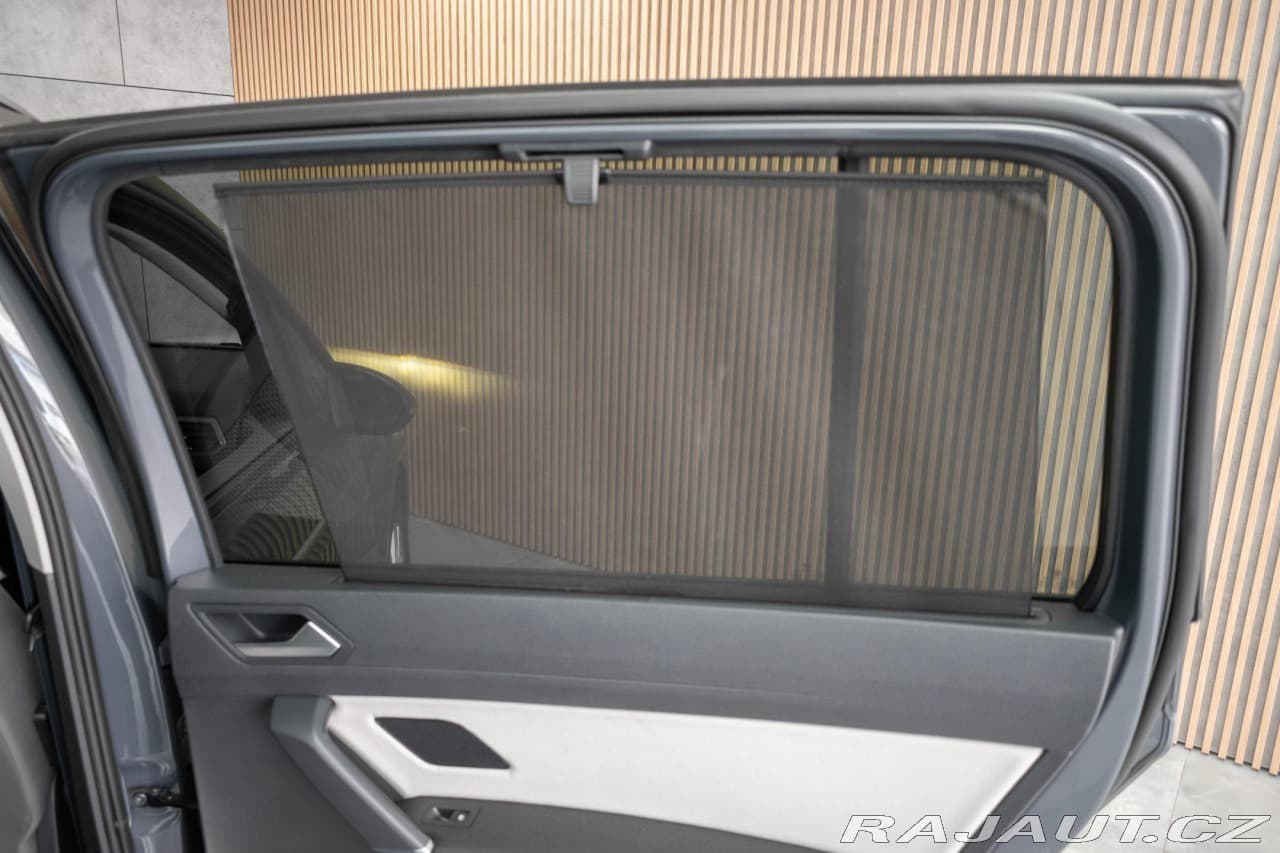 2023 Volkswagen Touran - 16