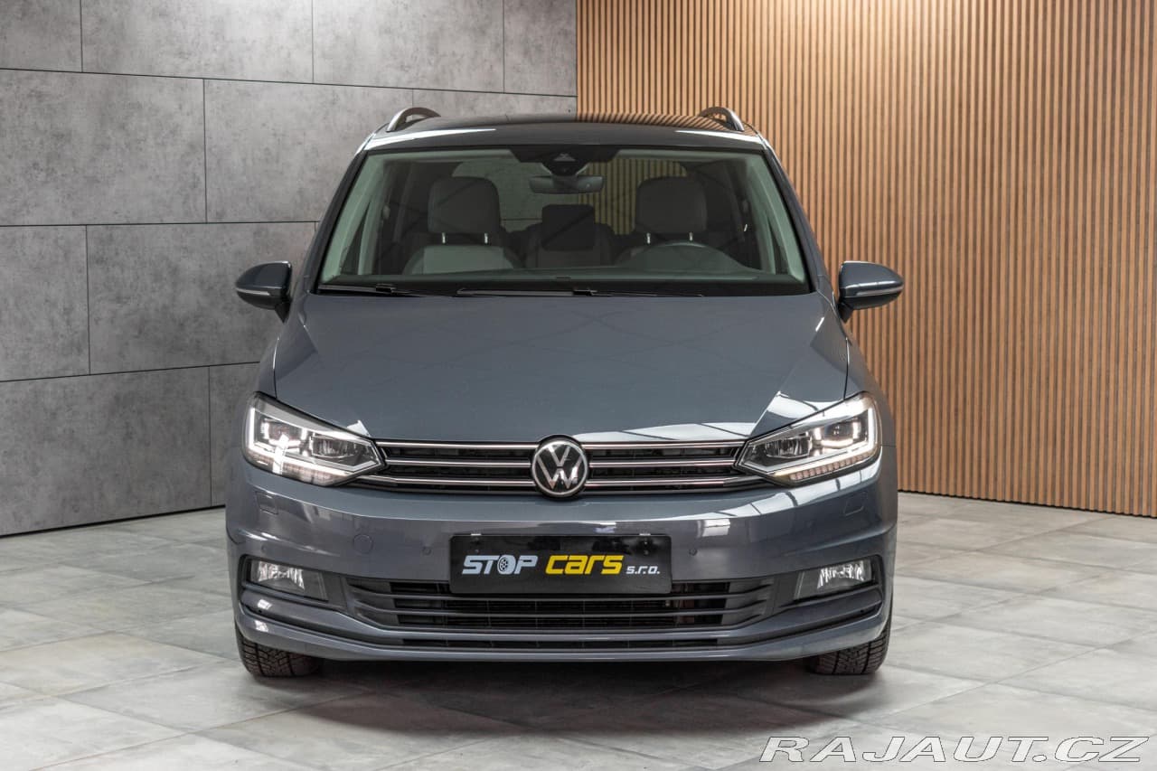 2023 Volkswagen Touran - 2