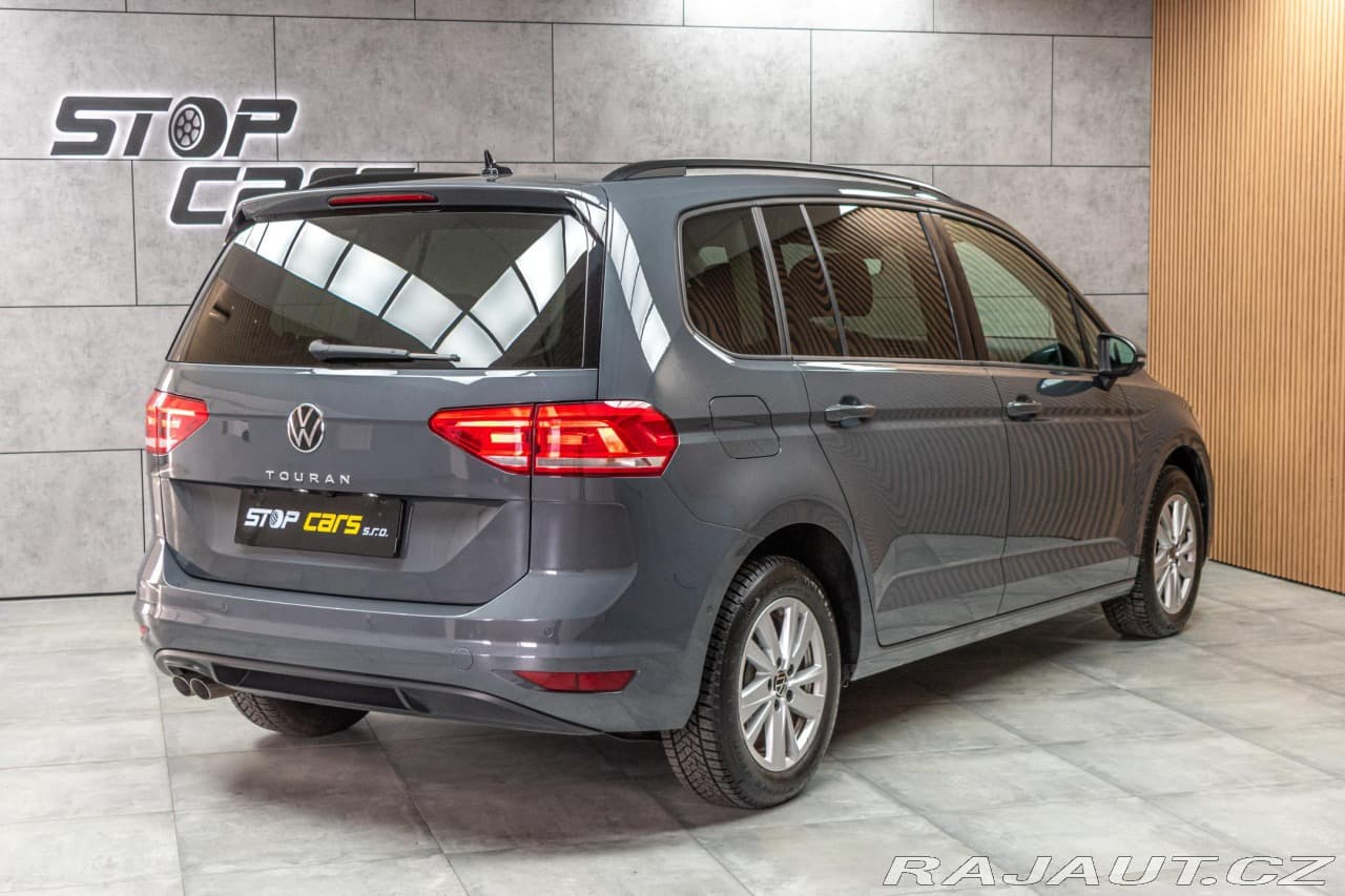 2023 Volkswagen Touran - 4
