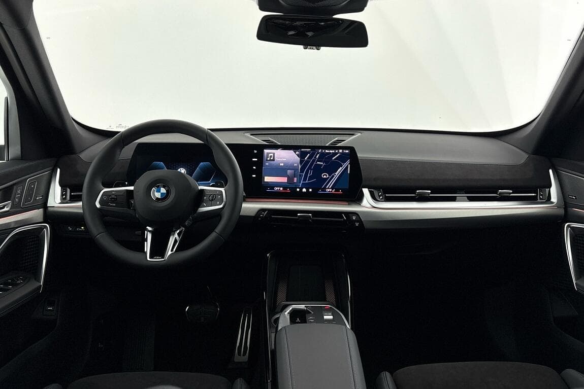 2025 BMW X1 - 7