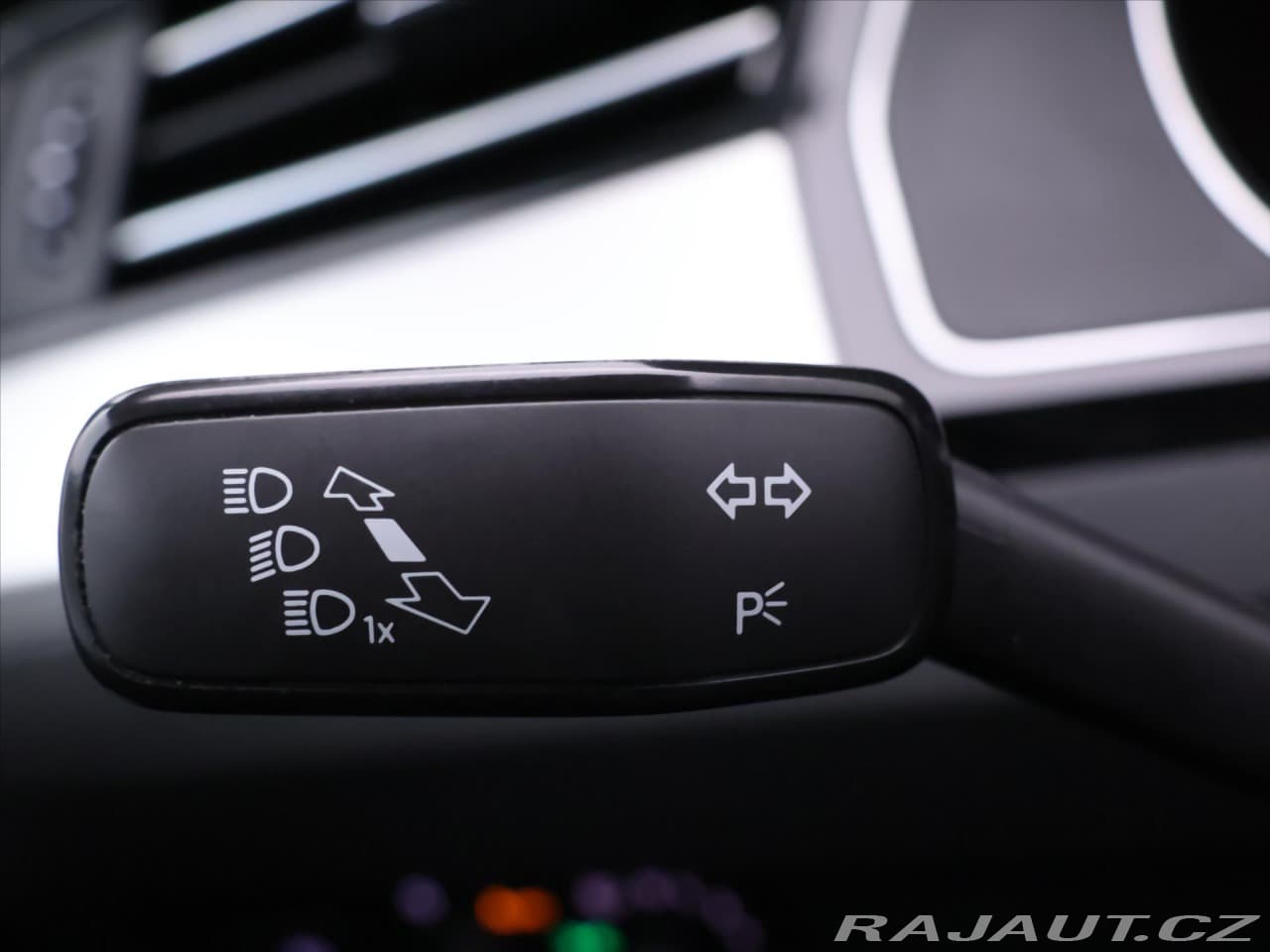 2015 Volkswagen Passat - 17