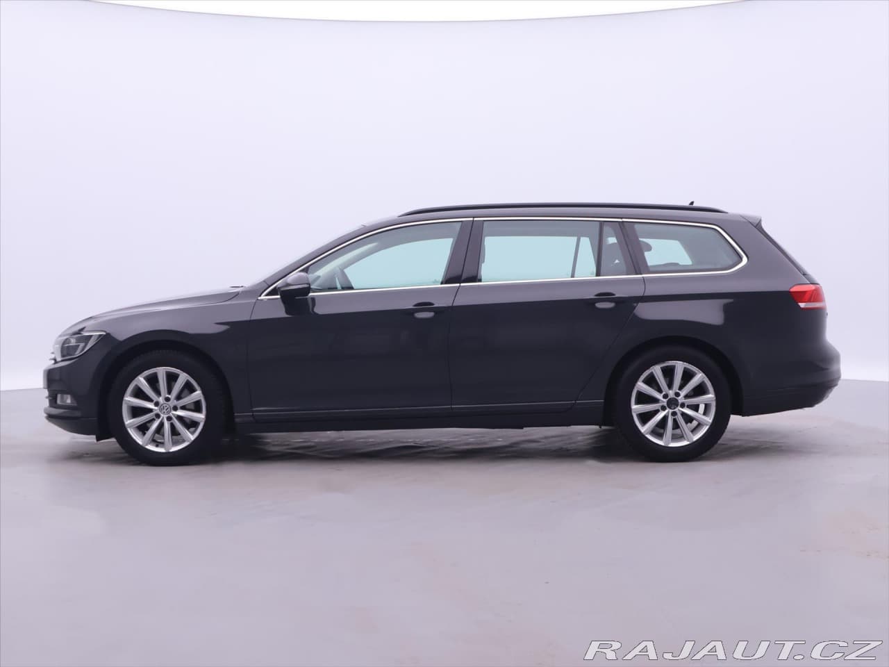 2015 Volkswagen Passat - 4