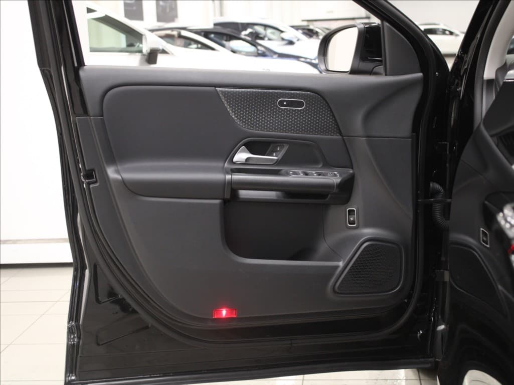 2023 Mercedes-Benz Gla - 17