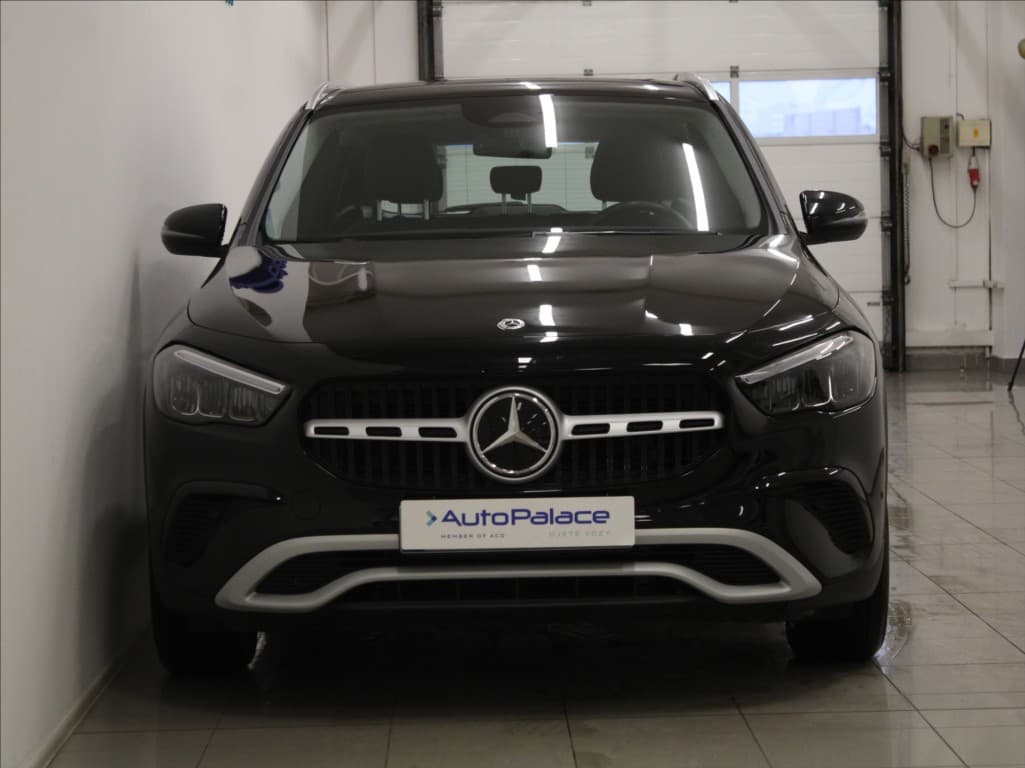 2023 Mercedes-Benz Gla - 2