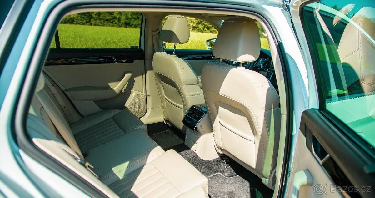 2017 Škoda Superb - 8