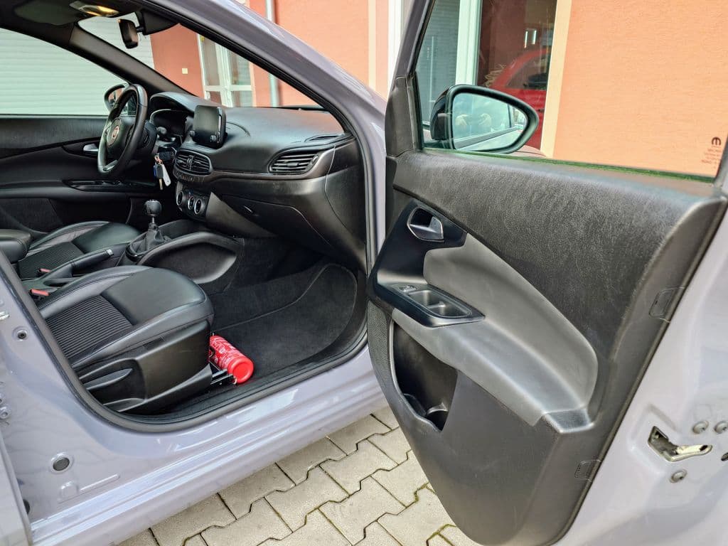2020 Fiat TIPO - 14