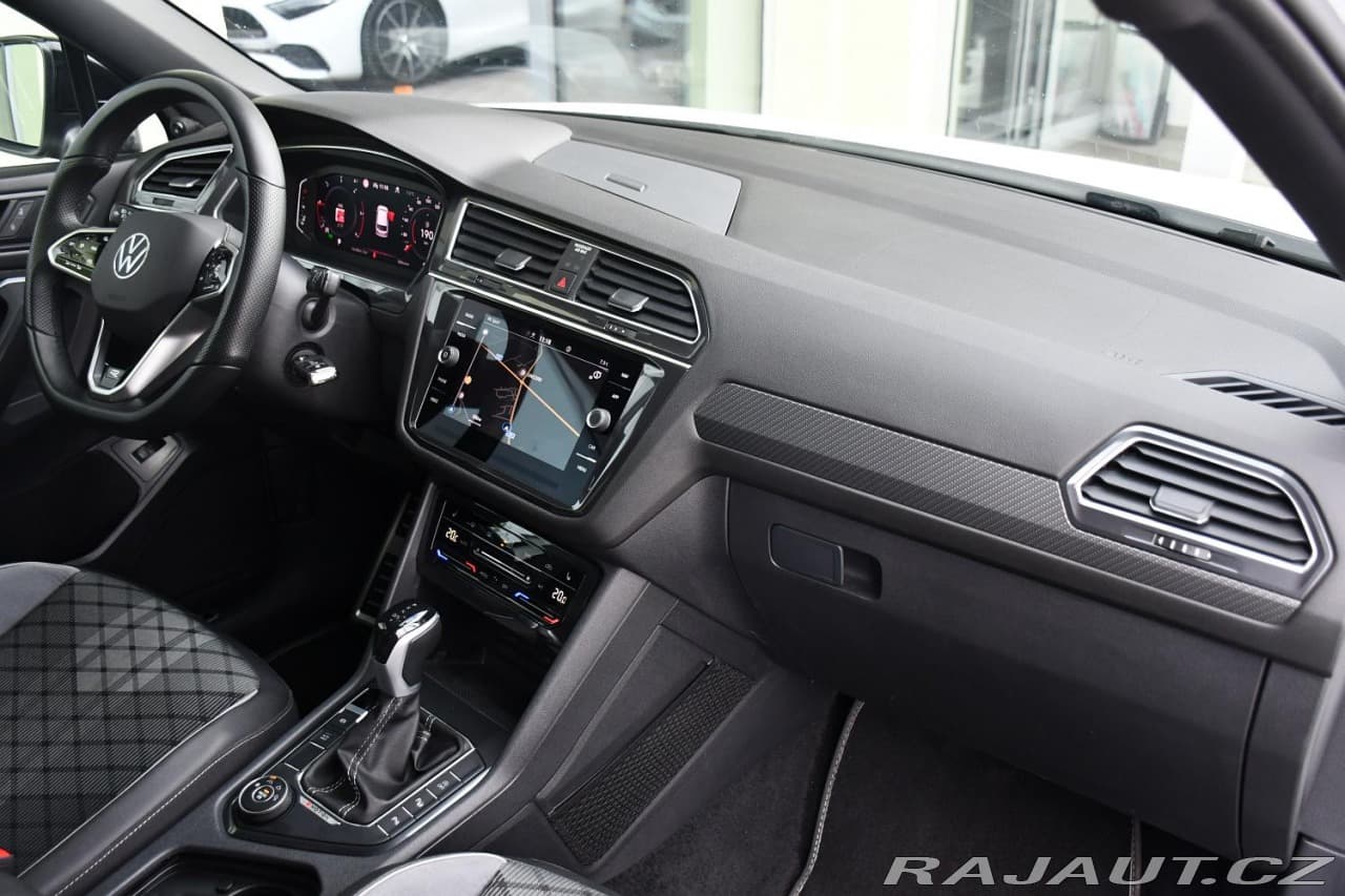 2023 Volkswagen Tiguan - 18