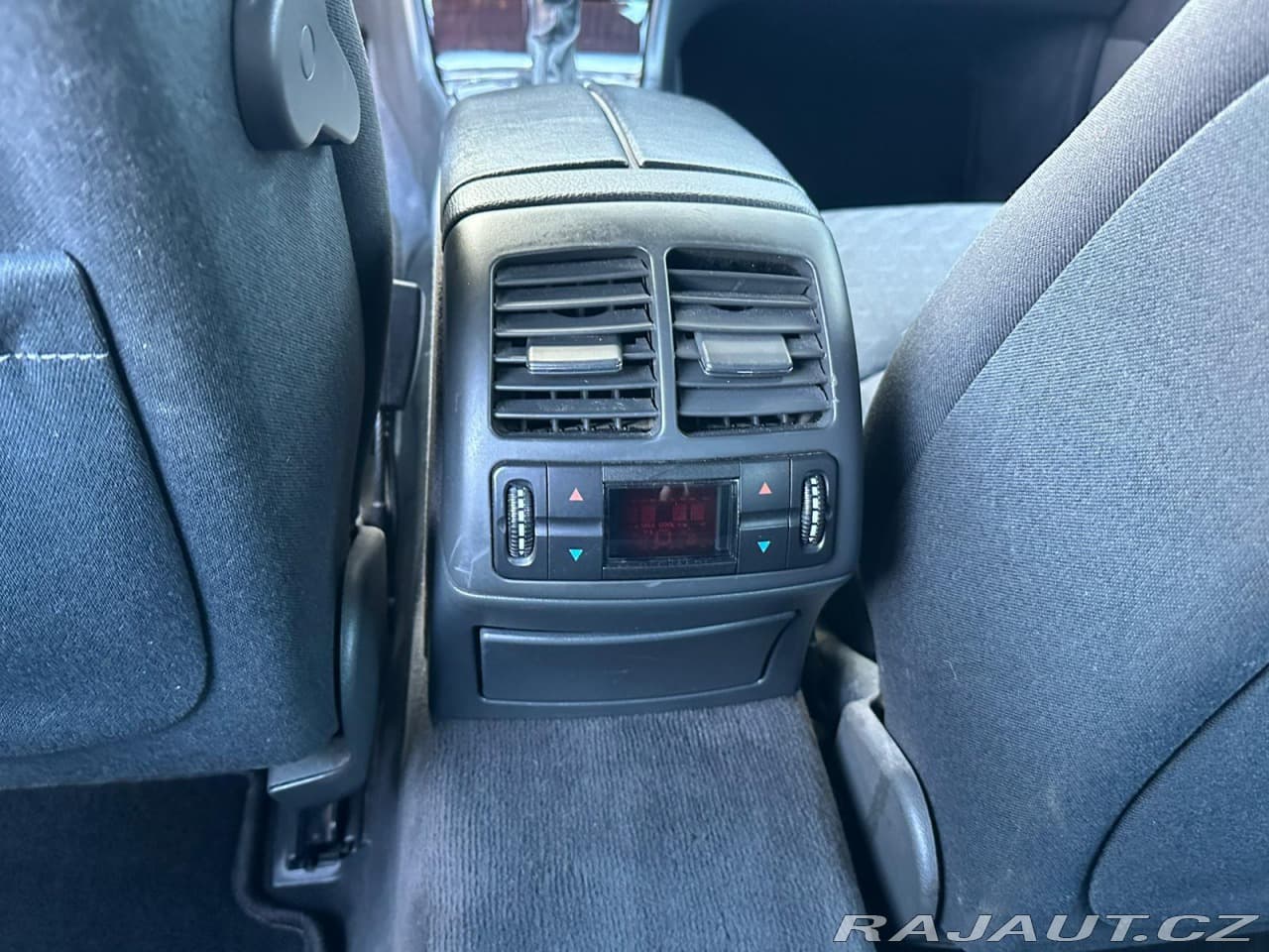 2004 Mercedes-Benz E-Class - 11