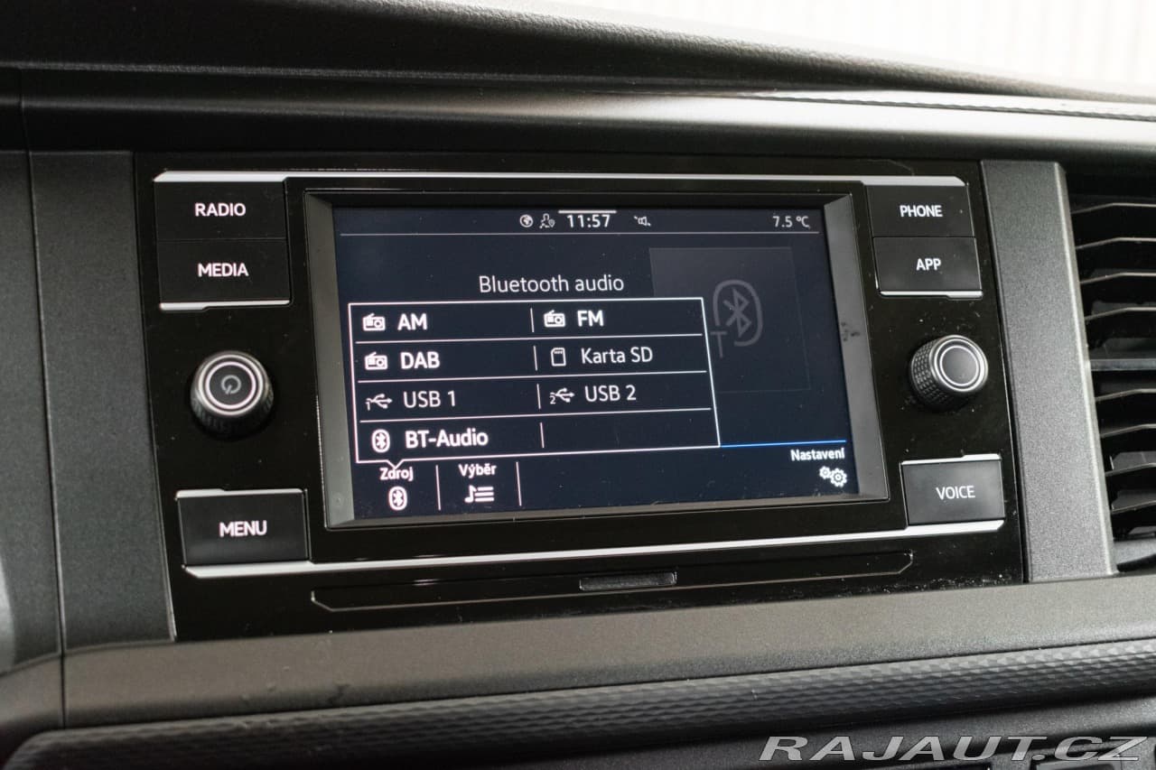 2022 Volkswagen Caravelle - 19