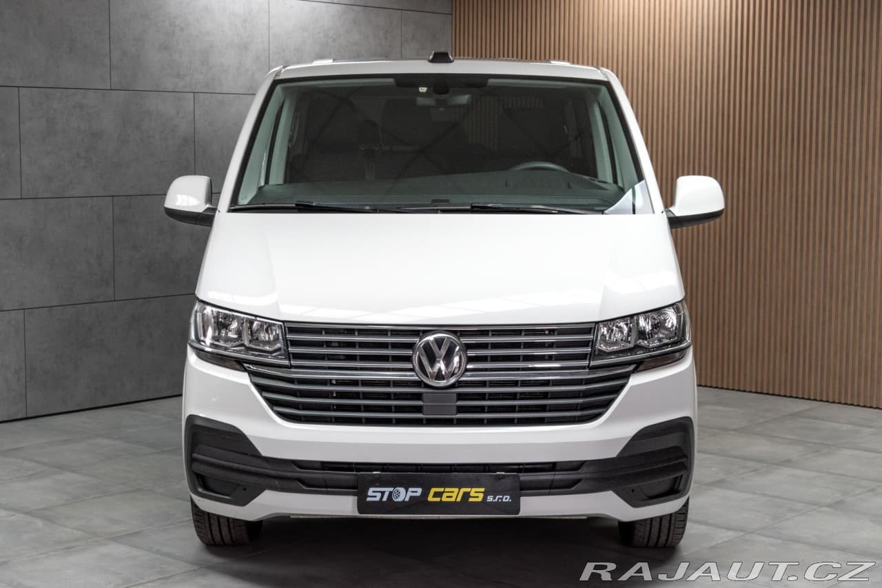 2022 Volkswagen Caravelle - 2