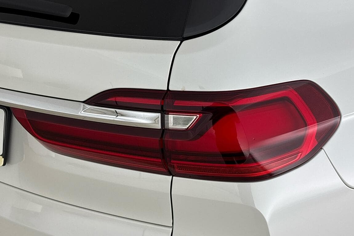 2021 BMW X7 - 5