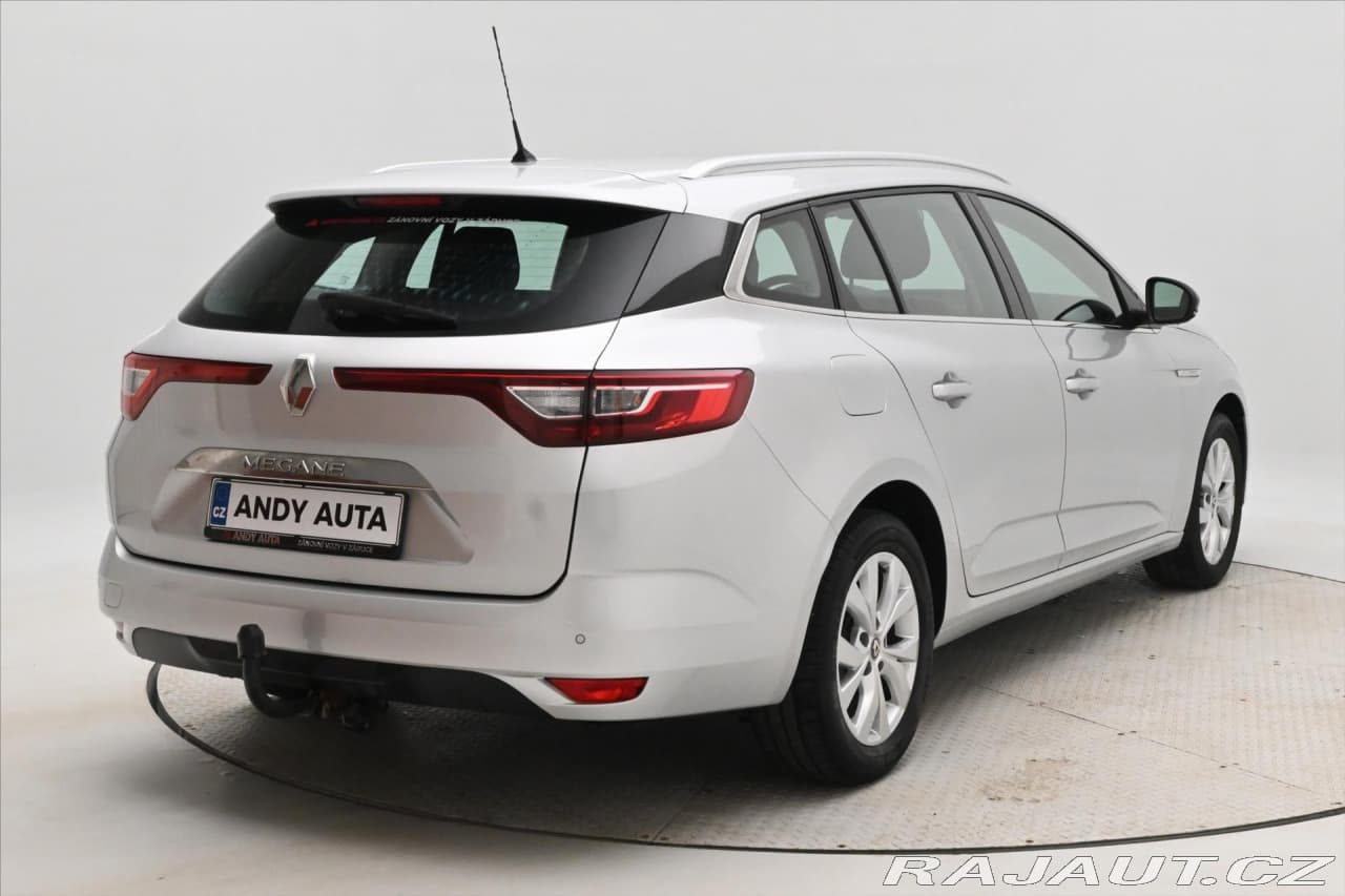 2020 Renault MEGANE - 5