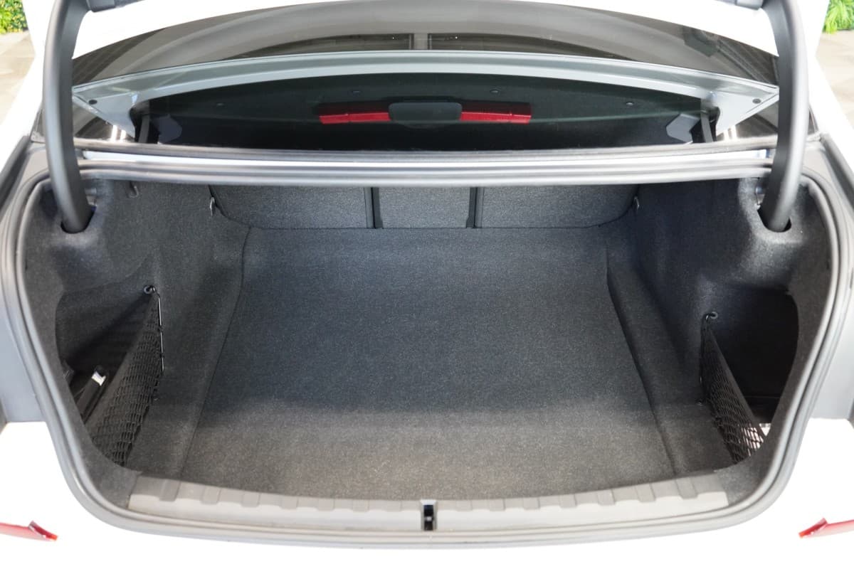 2020 BMW 3-Series - 18